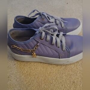 Purple Low-Top Sneakers with White Accents